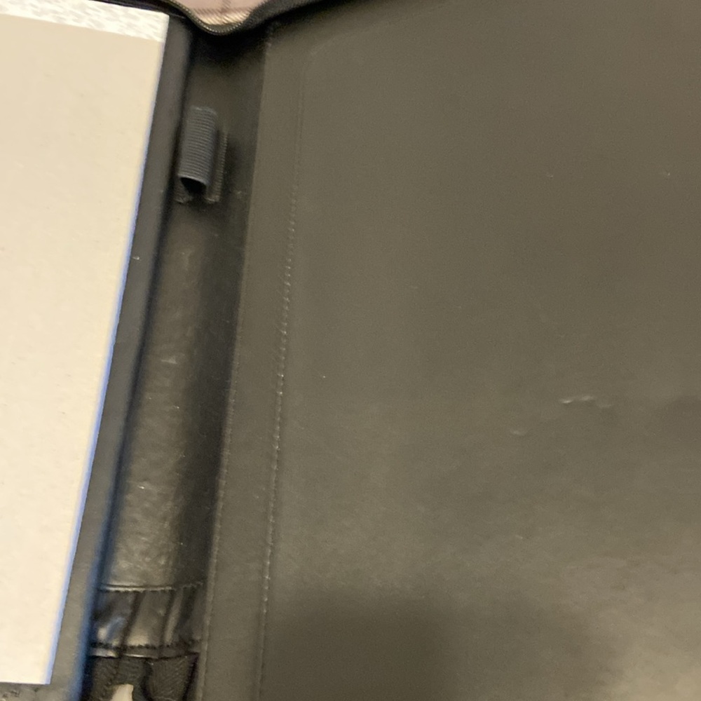 Portfolio Case - image 7